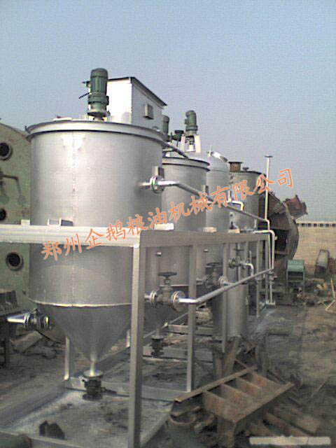  油脂冬化脫蠟設(shè)備(圖1)